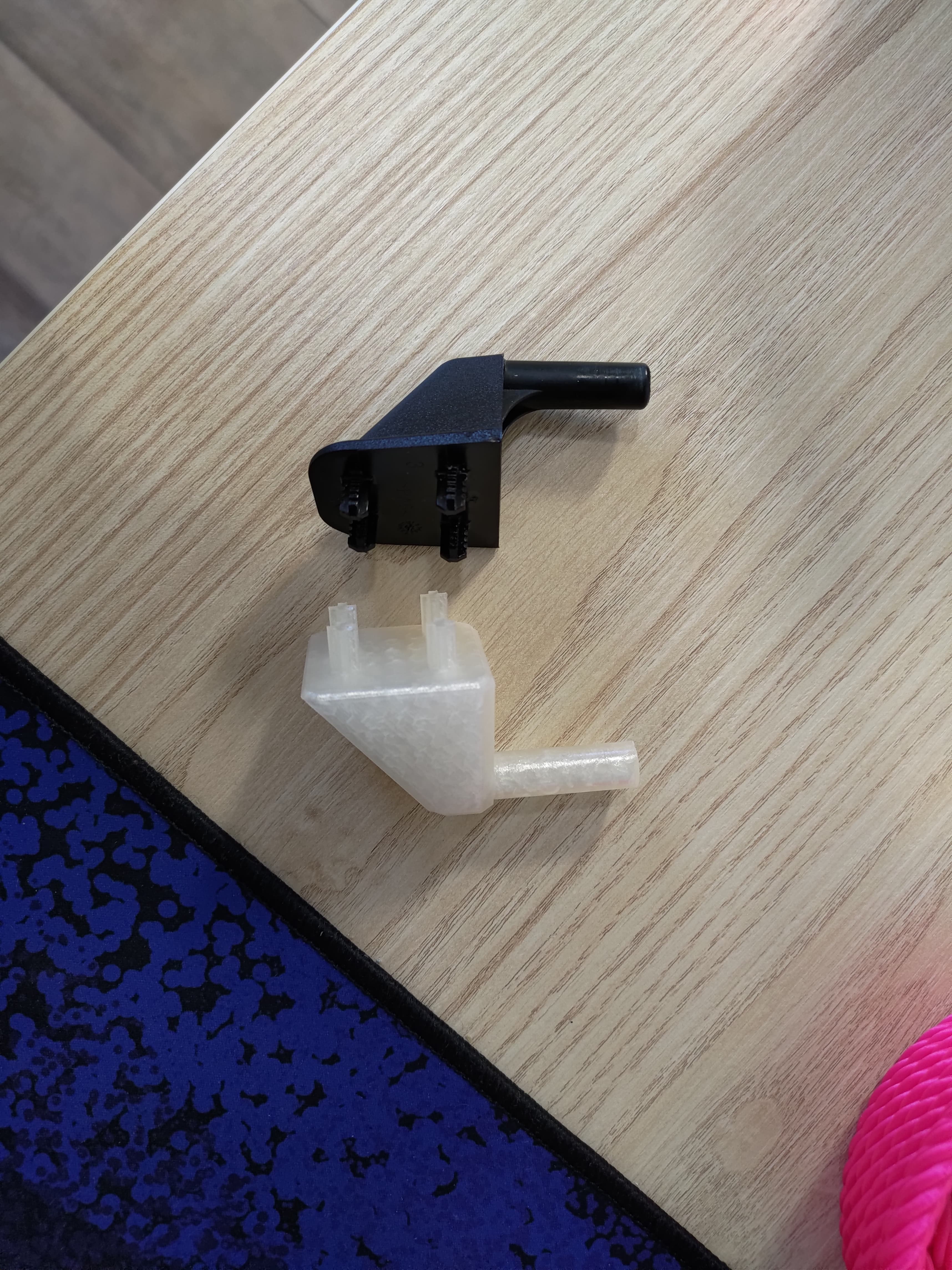 Parcel Shelf Hinge Pair
